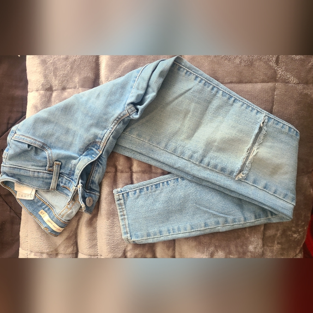 710 Super Skinny Levi's